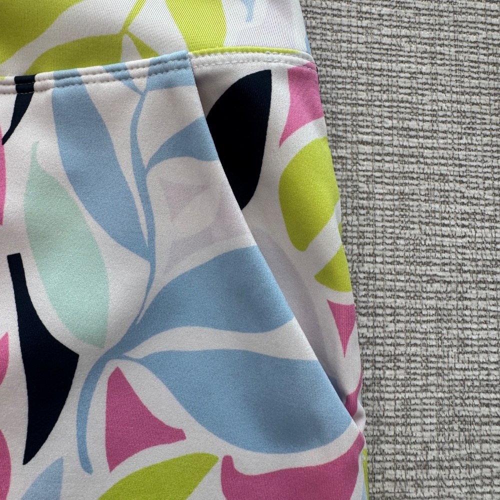 TOMMY BAHAMA Women’s Golf Skort Skirt Tropical Multicolor Floral Print Size L - Picture 5 of 13